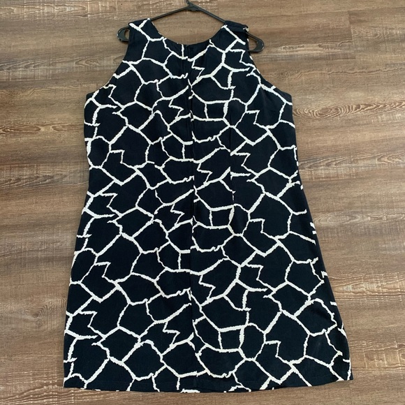 2 piece set - Picture 4 of 5